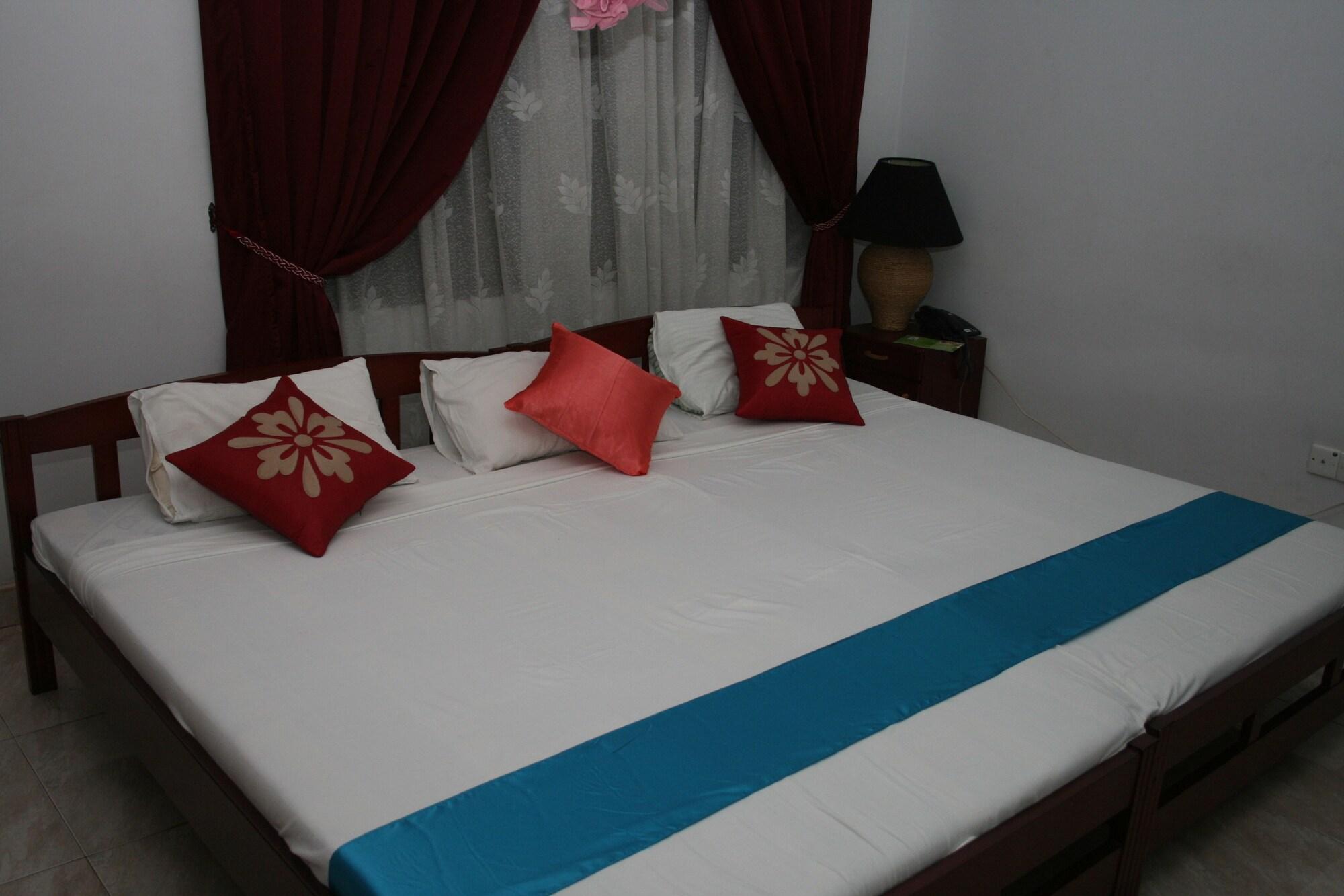 Blue Gum Hotel Ja-Ela Εξωτερικό φωτογραφία